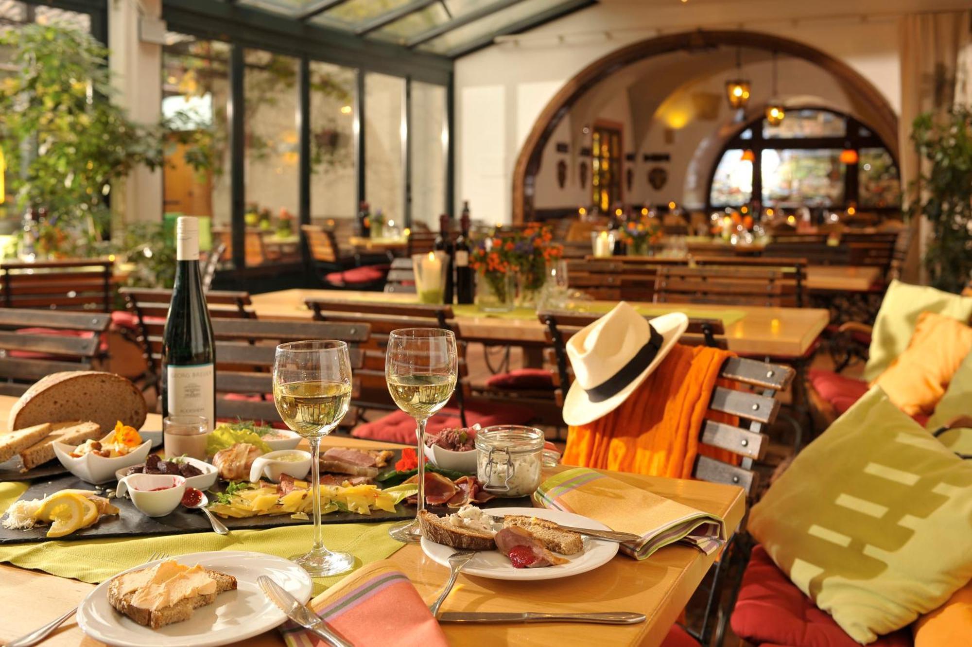 Breuer'S Ruedesheimer Schloss Rüdesheim am Rhein Exteriér fotografie